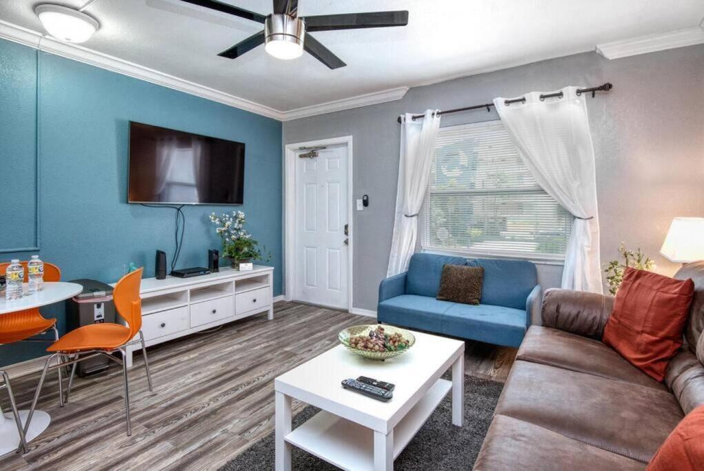 Sunset Beach Suites Of Madeira Beach! Pet Friendly Summer Getaway! Steps To Beach! - Suite 10 St. Pete Beach Εξωτερικό φωτογραφία